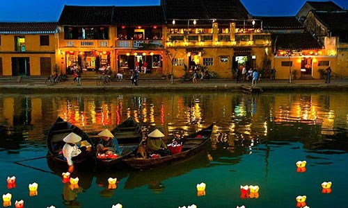 5 thị trấn nhỏ cực kỳ hay ho, tha hồ khám phá - Ảnh 3.