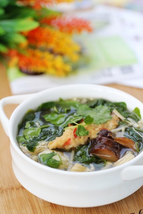 Bất ngờ m&oacute;n ngon chữa bệnh từ rau c&agrave;ng cua - Ảnh 4.