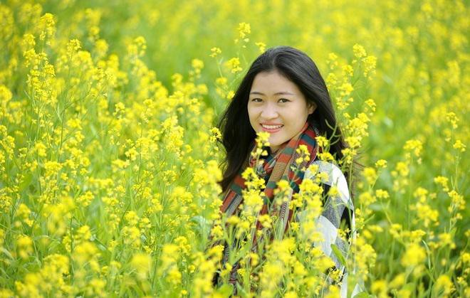Đi chụp ảnh thôi, hoa cải đã nở vàng rực rỡ rồi kìa!