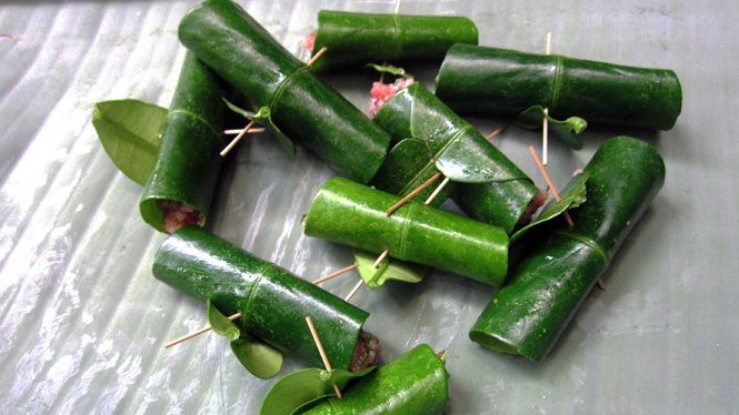 Lạ miệng với món chả cuốn lá bưởi - Ảnh 4.