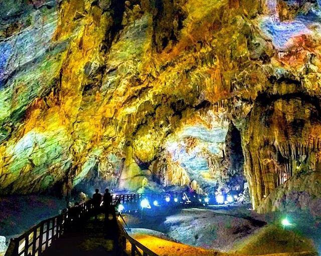 Quảng Bình: Mê mải với chốn “hoàng cung trong lòng đất”