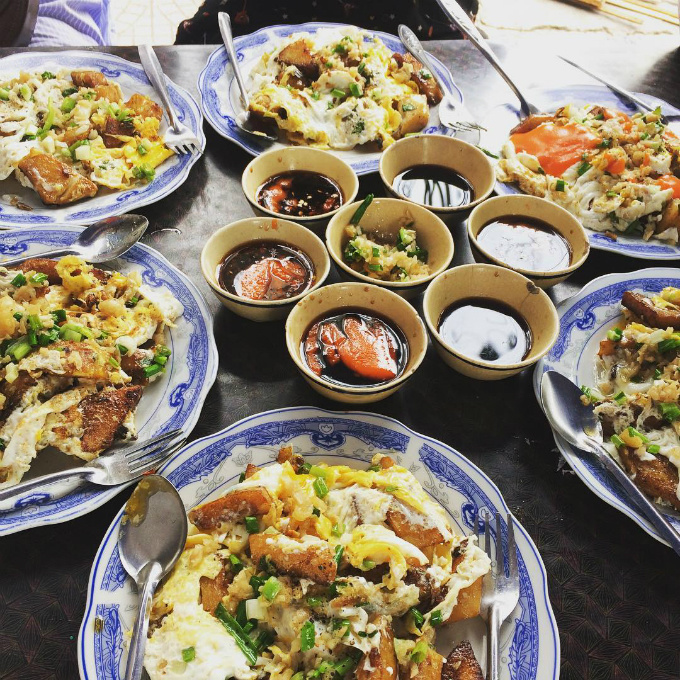 B&aacute;t b&aacute;nh canh hơn 200.000 đồng huyền thoại ở S&agrave;i G&ograve;n - Ảnh 5.
