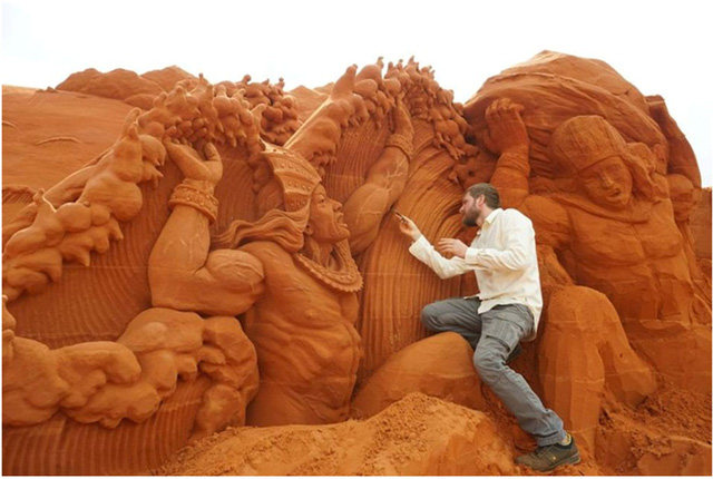 Phan Thiết c&oacute; C&ocirc;ng vi&ecirc;n tượng c&aacute;t đầu ti&ecirc;n tr&ecirc;n thế giới - Ảnh 5.
