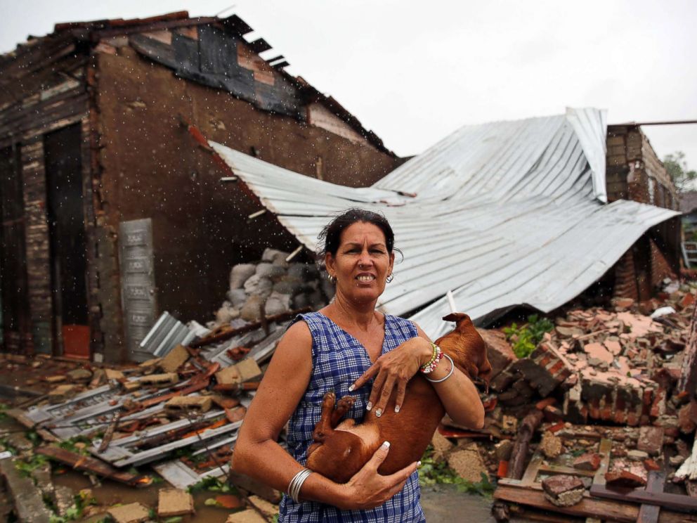 Bão Irma đã đến Mỹ, sóng cao 6 m vẫn ập vào Cuba - Ảnh 5.