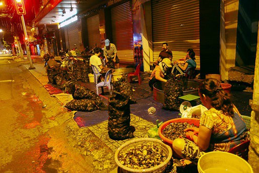Chợ “độc” ở Sài Gòn, gần nửa thế kỷ chỉ bán một mặt hàng lúc nửa đêm - Ảnh 5.