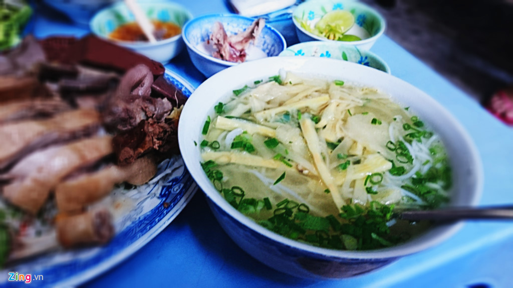 10 địa chỉ ăn vặt kh&ocirc;ng quảng c&aacute;o cũng đ&ocirc;ng kh&aacute;ch của S&agrave;i G&ograve;n - Ảnh 6.