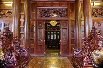 Đại gia chơi nhà gỗ lim 200 tỉ đồng