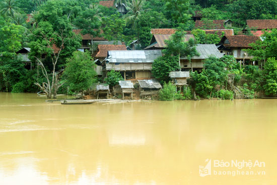 Ngỡ ng&agrave;ng miền T&acirc;y Nghệ An - Ảnh 6.