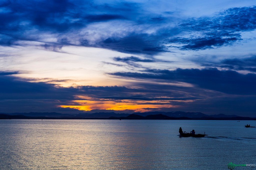 B&igrave;nh minh tuyệt đẹp ở l&agrave;ng ch&agrave;i tr&ecirc;n s&ocirc;ng Đồng Nai - Ảnh 6.