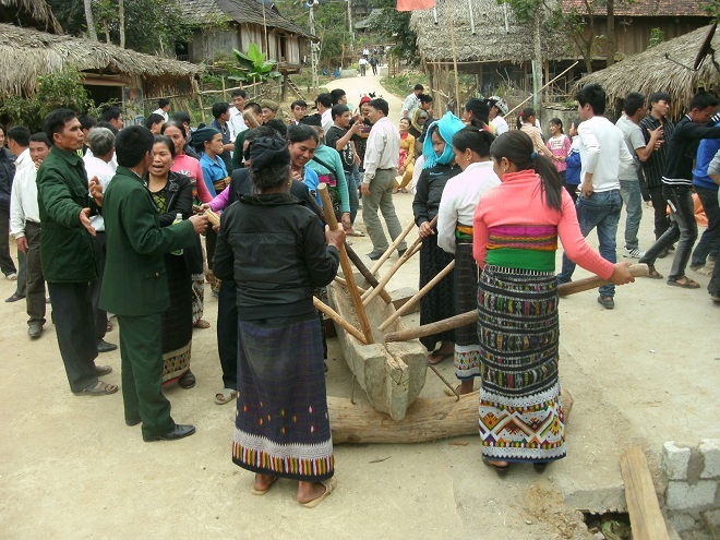 Cho ngủ chung nhưng cấm làm “chuyện vợ chồng”