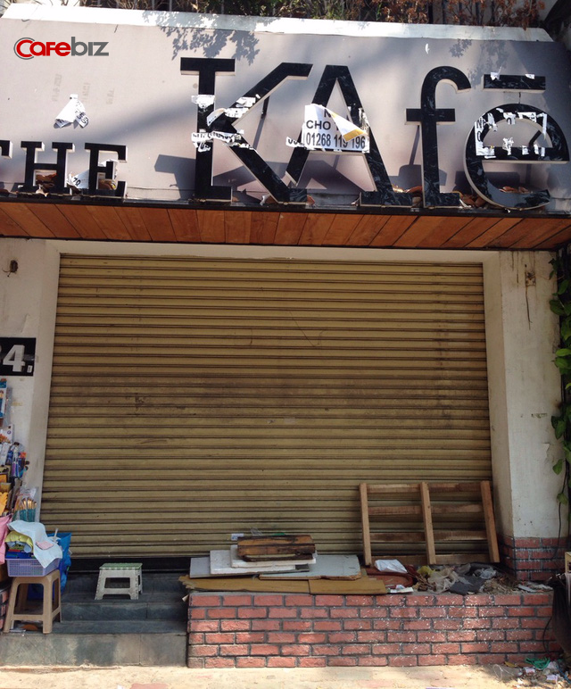 Một người d&acirc;n sống gần đ&oacute; cho biết The KAfe tại 34 L&ecirc; Lợi đ&atilde; đ&oacute;ng cửa được khoảng 3-4 th&aacute;ng.