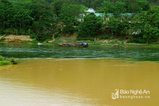 Ngỡ ng&agrave;ng miền T&acirc;y Nghệ An - Ảnh 8.
