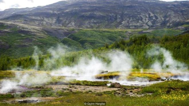 B&aacute;nh m&igrave; nướng dưới l&ograve;ng đất ở Iceland - Ảnh 8.
