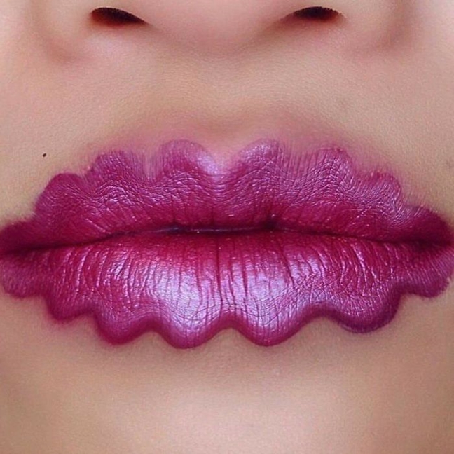 Độc, lạ kiểu trang điểm ch&acirc;n m&agrave;y v&agrave; m&ocirc;i lượn s&oacute;ng - Ảnh 8.