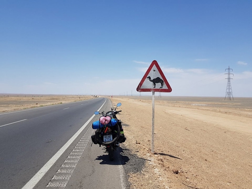 Chặng đường 20.000 km đi xe máy đến Paris của chàng trai Việt - Ảnh 9.