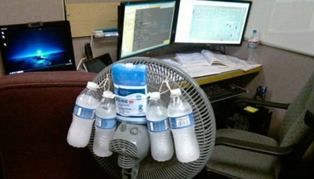 Chùm ảnh vui nhộn về cách chống nóng độc, lạ - Ảnh 10.