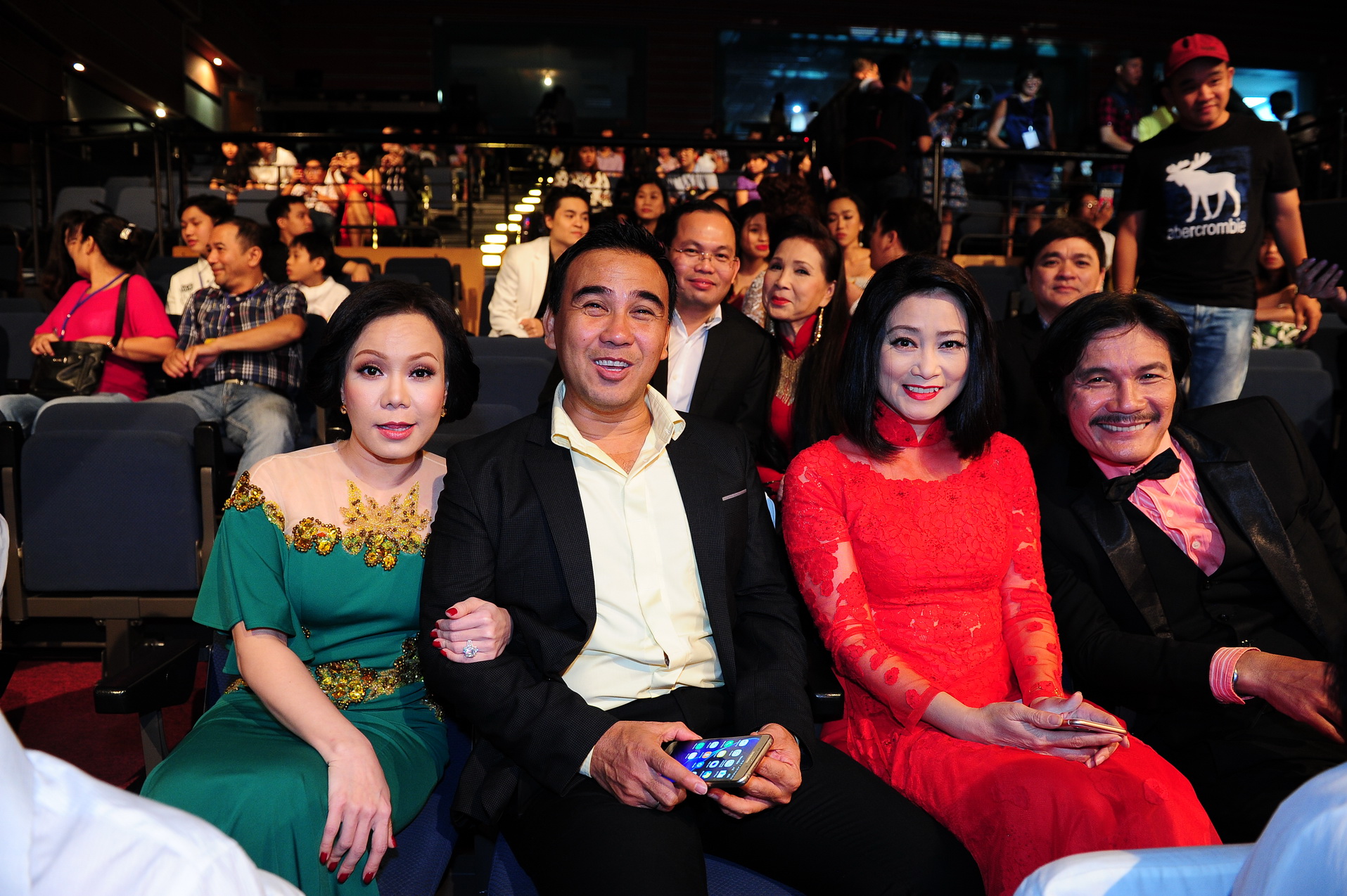 Dư &acirc;m Giải Mai V&agrave;ng 2016: Trường Giang th&agrave;nh điểm n&oacute;ng - Ảnh 7.