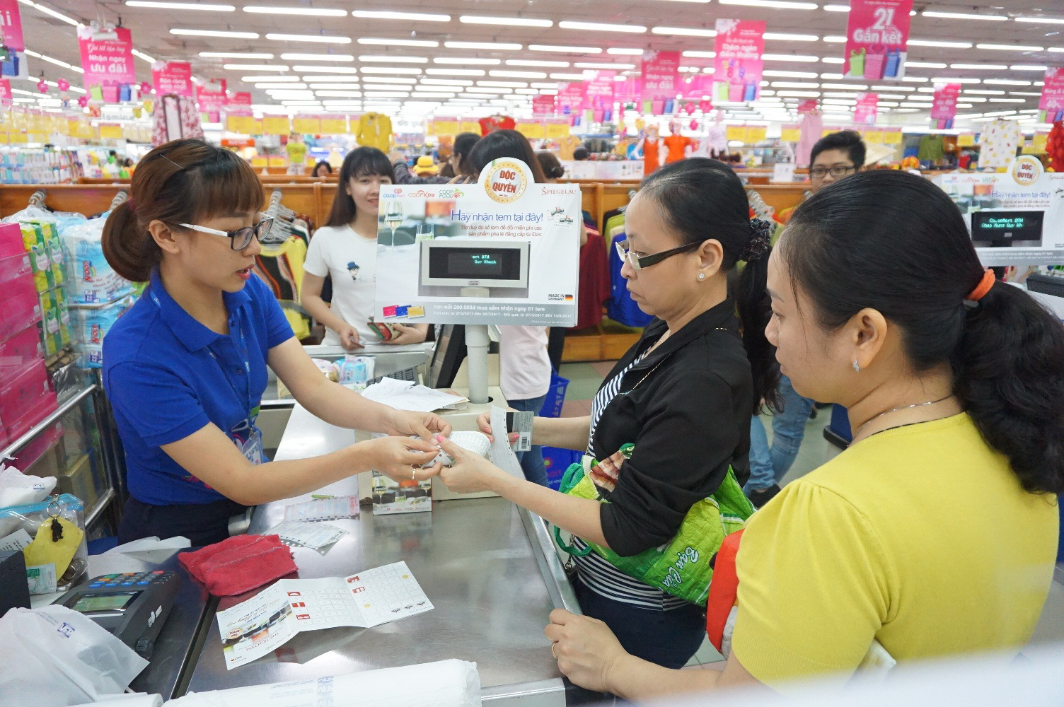 HTX thương mại gặp khó về mặt bằng, vốn - Ảnh 1.