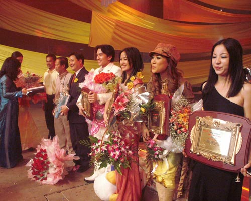 Danh sách Giải Mai Vàng IX- 2003