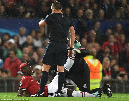 Thần đồng Rashford tỏa sáng, Man United đè bẹp Basel - Ảnh 2.