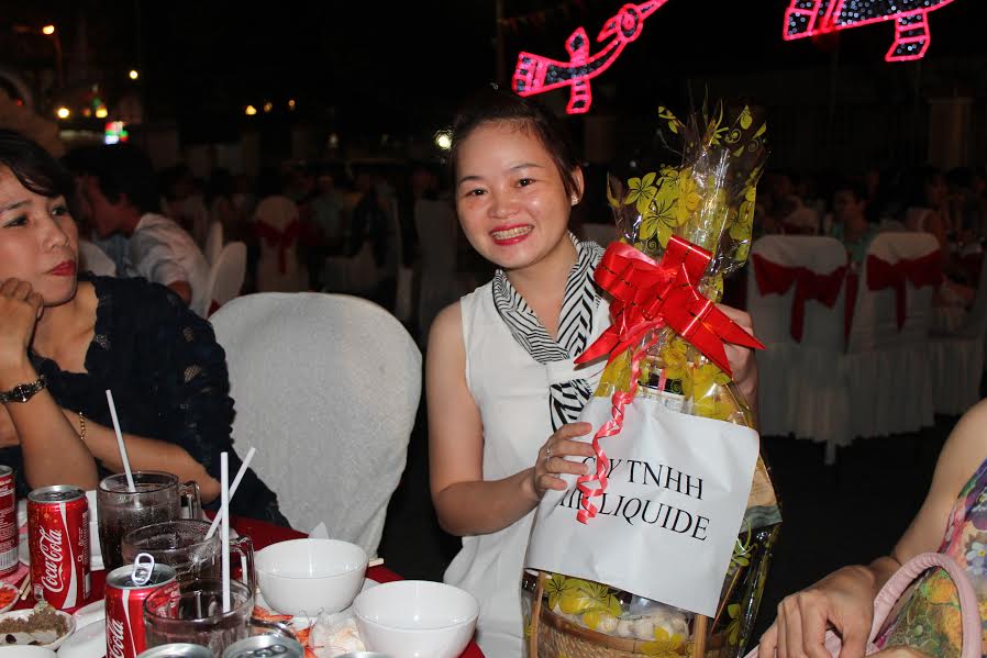 Vui Tết cùng công nhân