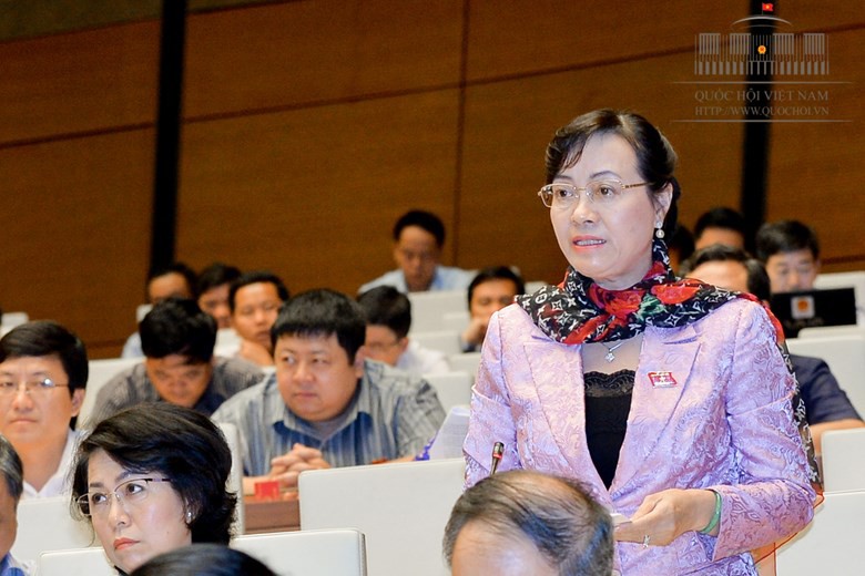 Hỏi để thấy trách nhiệm