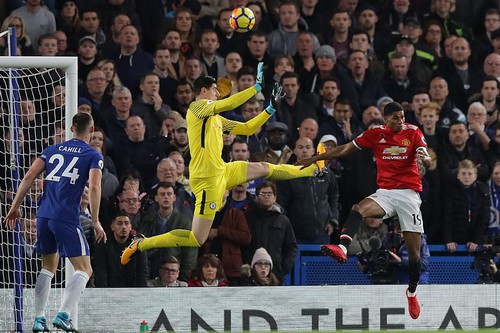 &Aacute;m ảnh Stamford Bridge, Man United gục ng&atilde; trước Chelsea - Ảnh 4.