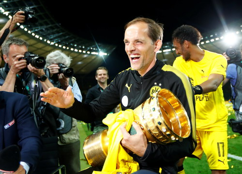 Giành cúp Đức, HLV Tuchel vẫn bị Dortmund sa thải