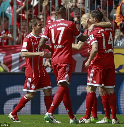 Bayern Munich giã biệt Lahm và Alonso - Ảnh 4.