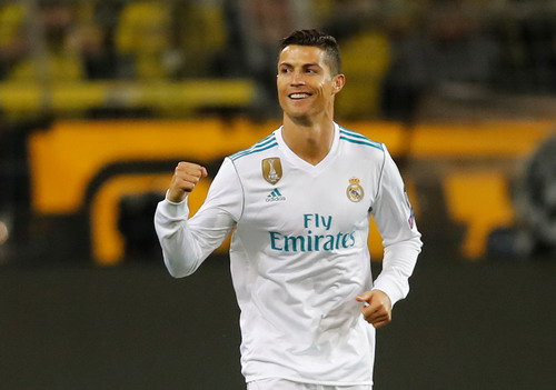 Ronaldo lập kỷ lục ghi bàn, Real Madrid đại phá Dortmund