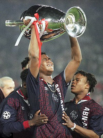 Justin Kluivert quyết nối bước cha gi&agrave;nh c&uacute;p ch&acirc;u &Acirc;u - Ảnh 2.