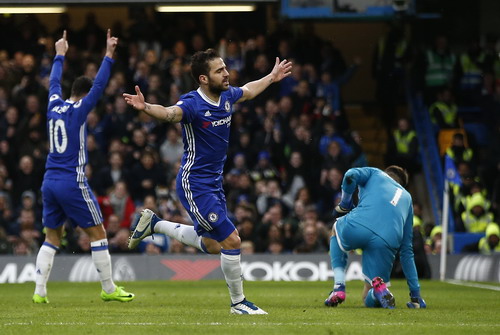Bộ ba Tây Ban Nha lập công, Chelsea vững ngôi đầu