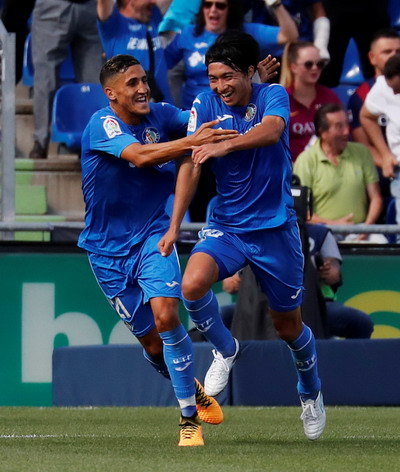 Thay người si&ecirc;u hạng, Barcelona ngược d&ograve;ng đ&aacute;nh bại Getafe - Ảnh 4.