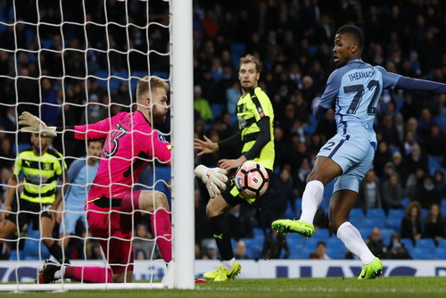 Iheanacho ấn đĩnh chiến thắng 5-1 cho Man xanh