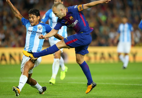 Trọng tài tặng 3 điểm, Barcelona tăng tốc dẫn đầu La Liga - Ảnh 5.