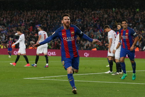 Messi lập c&uacute; đ&uacute;p trong ng&agrave;y trở lại