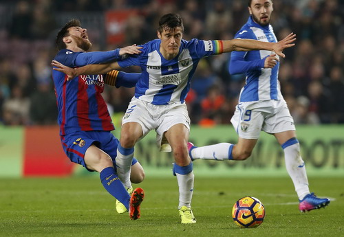 Messi “giải cứu” phút 90, Barcelona thoát hiểm trước Leganes