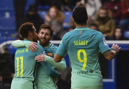 Neymar nhớ nhà, Barcelona chuẩn bị "núi tiền" đón cố nhân