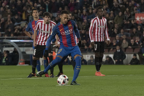 Neymar ghi bàn đầu tiên cho Barcelona sau gần 3 tháng