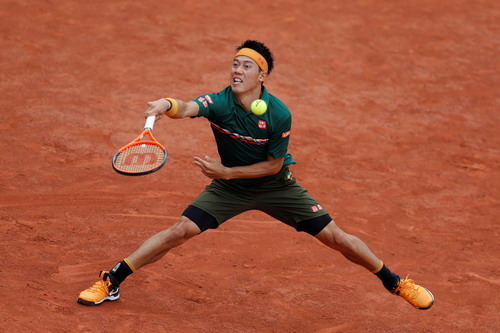 Nishikori chống chọi với chấn thương để dự Roland Garros