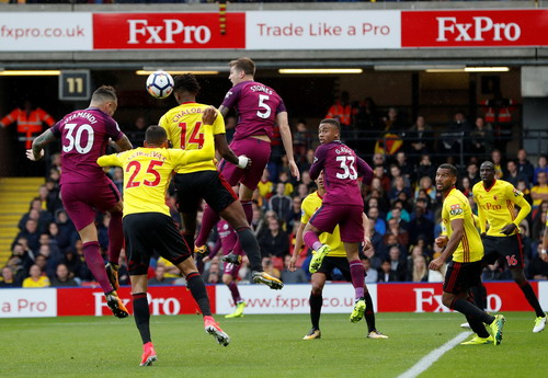 Aguero thăng hoa, Man City vững ngôi đầu giải Ngoại hạng - Ảnh 4.