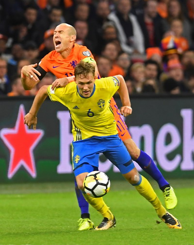 Ngược d&ograve;ng ngoạn mục, Bồ Đ&agrave;o Nha đoạt v&eacute; đến World Cup - Ảnh 6.