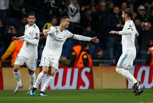 Ronaldo lập siêu phẩm, Real Madrid thắng nghẹt thở Dormund