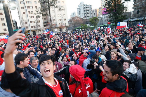 Người h&ugrave;ng Bravo hạ gục Bồ Đ&agrave;o Nha, đưa Chile v&agrave;o chung kết - Ảnh 9.