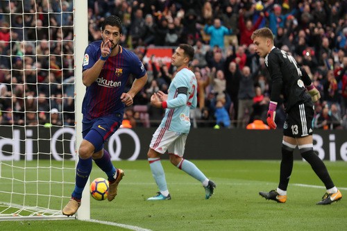 Ramos lập kỷ lục thẻ đỏ, Real Madrid gần hết cơ hội vô địch