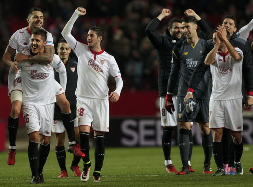 Sevilla mừng chiến thắng lịch sử