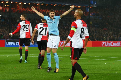 Man City đại phá Feyenoord, Tottenham thắng tưng bừng ở Wembley - Ảnh 2.