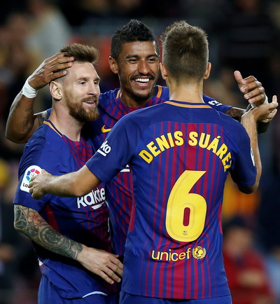 Si&ecirc;u nh&acirc;n Messi đ&aacute;nh poker, Barcelona thắng đậm ở Nou Camp - Ảnh 6.