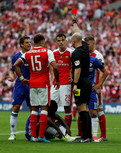 Arsenal vô địch FA Cup: Chiến thắng của lòng quả cảm - Ảnh 5.
