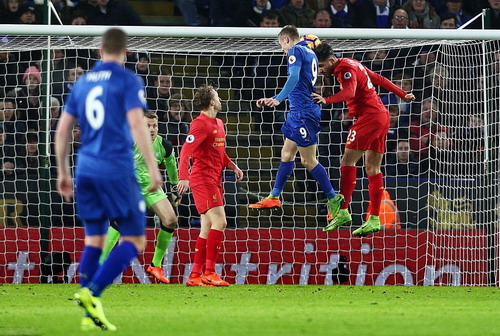 Vardy với pha lập công thứ 3 trong vòng 60 phút cho Leicester